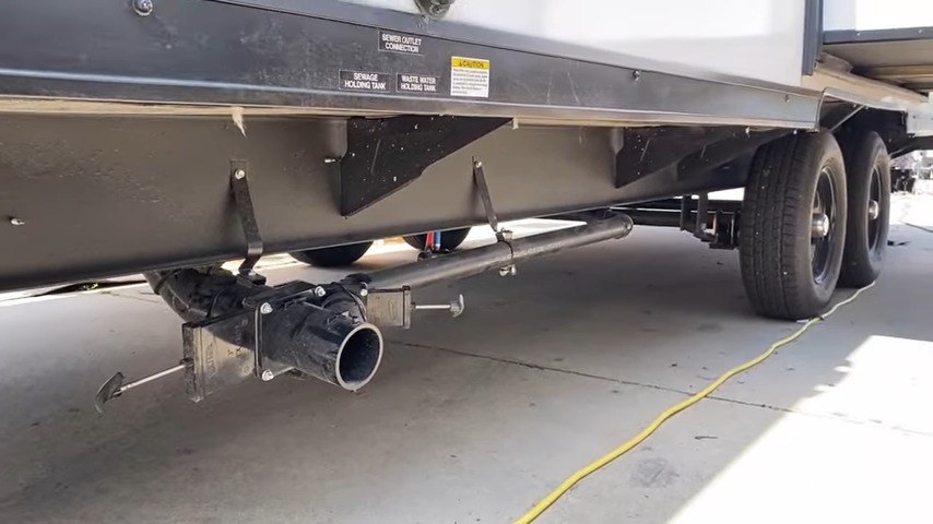 2024 Wildwood 24VIEW Travel Trailer sewer