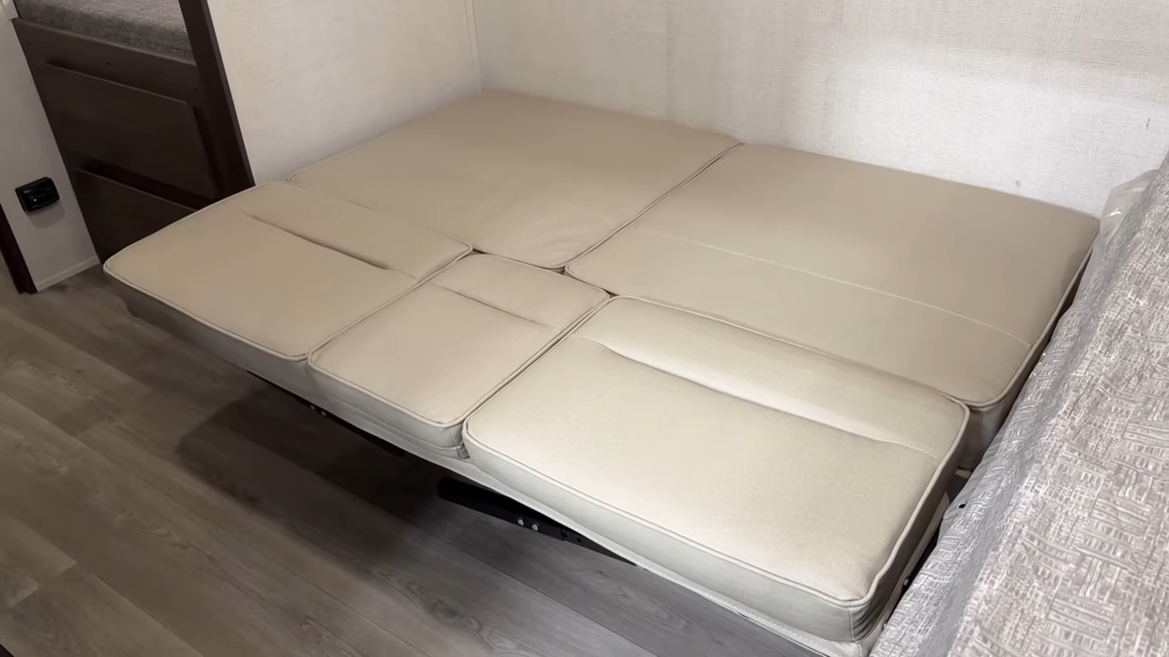 transcend 151bh folded down bed